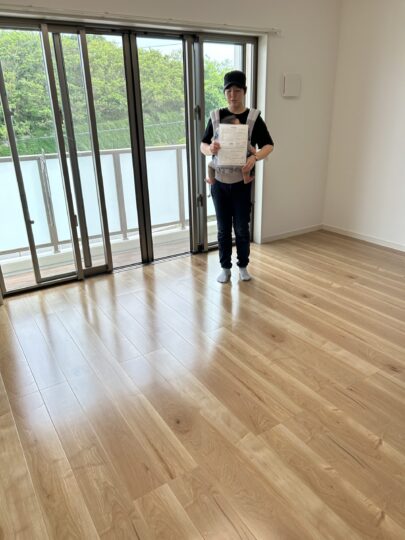 自然な艶が、暮らしの品を引き立てる