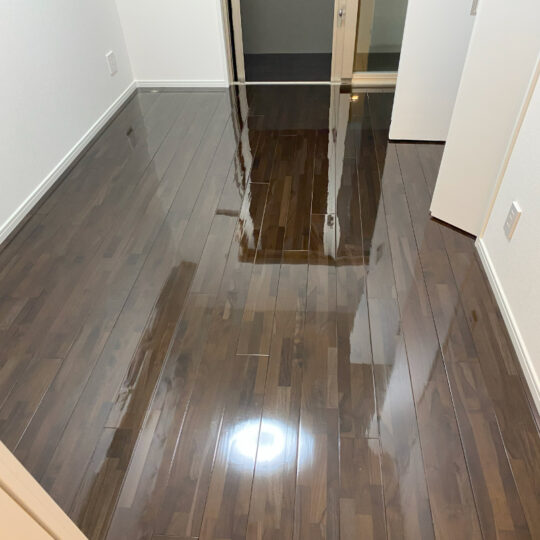 美しいツヤが長く輝く、快適な住まいへ