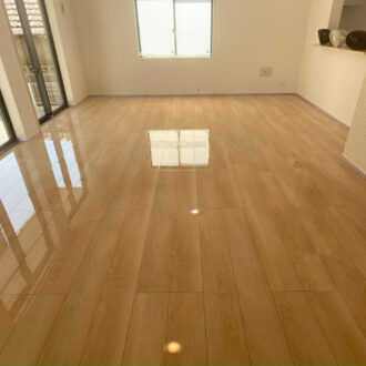 愛犬も安心。ツヤのある床で快適な毎日を