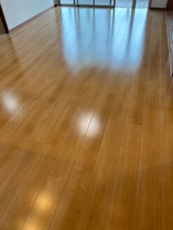 落ち着いたツヤがちょうど良いです