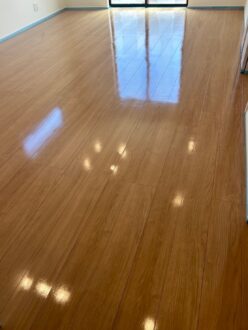 自然なツヤで上品仕上げ