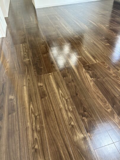 控えめな艶が気に入りました