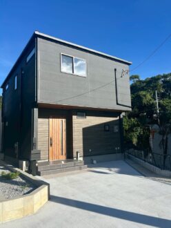 滋賀県守山市でペット用UVフロアコーティング新築戸建て施工事例